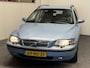 Volvo V70 2.5T LPG 3 LEDER ELK. VERSTELBARE BESTUURDERSSTOEL CRUISE CONTROL CLIMATE CONTROL BLUETOOTH TELEFOON 17" LICHTMETALEN VELGEN AFN. TREKHAAK ZEER MOOI !!