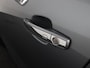 Opel Mokka X 1.4 Turbo Innovation trekhaak, airco, cruisecontr, electr stoel, Apple Carplay/Android Auto, Achteruitrijcamera, Parkeersensor voor/achter De Opel Mokka X 1.4 Turbo Innovation is een ruime en luxe SUV die comfort en stijl perfect combineert. Dankzij de krachtige en soepele turbomotor biedt deze auto een prettige rijervaring, ter