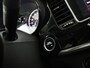 Opel Mokka X 1.4 Turbo Innovation trekhaak, airco, cruisecontr, electr stoel, Apple Carplay/Android Auto, Achteruitrijcamera, Parkeersensor voor/achter De Opel Mokka X 1.4 Turbo Innovation is een ruime en luxe SUV die comfort en stijl perfect combineert. Dankzij de krachtige en soepele turbomotor biedt deze auto een prettige rijervaring, ter