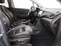 Opel Mokka X 1.4 Turbo Innovation trekhaak, airco, cruisecontr, electr stoel, Apple Carplay/Android Auto, Achteruitrijcamera, Parkeersensor voor/achter De Opel Mokka X 1.4 Turbo Innovation is een ruime en luxe SUV die comfort en stijl perfect combineert. Dankzij de krachtige en soepele turbomotor biedt deze auto een prettige rijervaring, ter