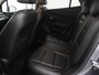 Opel Mokka X 1.4 Turbo Innovation trekhaak, airco, cruisecontr, electr stoel, Apple Carplay/Android Auto, Achteruitrijcamera, Parkeersensor voor/achter De Opel Mokka X 1.4 Turbo Innovation is een ruime en luxe SUV die comfort en stijl perfect combineert. Dankzij de krachtige en soepele turbomotor biedt deze auto een prettige rijervaring, ter