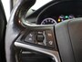 Opel Mokka X 1.4 Turbo Innovation trekhaak, airco, cruisecontr, electr stoel, Apple Carplay/Android Auto, Achteruitrijcamera, Parkeersensor voor/achter De Opel Mokka X 1.4 Turbo Innovation is een ruime en luxe SUV die comfort en stijl perfect combineert. Dankzij de krachtige en soepele turbomotor biedt deze auto een prettige rijervaring, ter