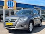 Volkswagen Tiguan 2.0 TSI Track&Field 4Motion | PanoramaDak | Leder | Camera |