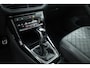 Volkswagen T-Cross 1.0 TSI R-Line DSG | IQ. Light | Apple CarPlay | Camera + PDC | Adapt. Cruise | 18'' | Digi. Cockpit |