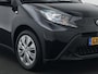 Toyota Aygo X 1.0 VVT-i MT Play | 1ste eigenaar | Achteruitrijcamera | Airco | Adaptieve Cruise Control | Apple Carplay/Android Auto