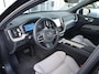 Volvo XC60 2.0 T8 Plug-in hybrid AWD Plus Dark | SOH 97% | Panoramadak