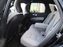 Volvo XC60 2.0 T8 Plug-in hybrid AWD Plus Dark | SOH 97% | Panoramadak