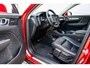Volvo XC40 1.5 T3 Inscription | Trekhaak | Harman Kardon Audio | Achteruitrijcamera | Parkeersensoren | Navigatie | BLIS | Cruise Control Adaptief