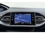 Peugeot 308 1.2 PureTech Blue Lease Allure | Achteruitrijcamera | Navigatie | Adaptieve cruise control | Airco | Climate control | Lane-keeping system |