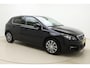 Peugeot 308 1.2 PureTech Blue Lease Allure | Achteruitrijcamera | Navigatie | Adaptieve cruise control | Airco | Climate control | Lane-keeping system |