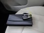 Mercedes-Benz EQB 300 4MATIC Luxury Line 67 kWh | Beige bekleding | Winter pakket | Achteruitrijcamera |