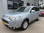 Mitsubishi Outlander 2.0 Business Edition -7 PERSOONS!-AUTOMAAT-1STE EIGENAAR-CLIMA-TREKHAAK-1600 KG TREKGEWICHT-DAB+-ISOFIX-ETC.
