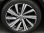 Toyota Corolla 1.8 Hybrid Business Plus | Navigatie | Airco | Privacy Glass | Lichtmetalen Velgen |