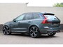 Volvo XC60 2.0 T6 Plug-in hybrid AWD Ultra Black Edition | B&W | Luchtvering | 22" | Full | UNIEK! | Facelift