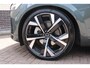 Volvo XC60 2.0 T6 Plug-in hybrid AWD Ultra Black Edition | B&W | Luchtvering | 22" | Full | UNIEK! | Facelift