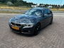 BMW 3-Serie Touring 330i M Sport Edition - Navi - PDC - Panorama - LM