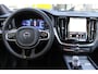 Volvo XC60 2.0 T6 Plug-in hybrid AWD Plus Black Edition | Panoramadak | H/K | Camera | Leder