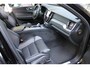 Volvo XC60 2.0 T6 Plug-in hybrid AWD Plus Black Edition | Panoramadak | H/K | Camera | Leder