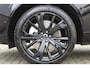 Volvo XC60 2.0 T6 Plug-in hybrid AWD Plus Black Edition | Panoramadak | H/K | Camera | Leder