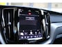 Volvo XC60 2.0 T6 Plug-in hybrid AWD Plus Black Edition | Panoramadak | H/K | Camera | Leder