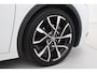 Toyota Prius 2.0 Plug-in Executive | Panoramadak | Dodehoek detectie | Stoel-/stuurverwarming | Apple Carplay / Android Auto | 19 inch | Full LED | Parkeersensoren voor/achter | Digitale binnenspiegel | Keyless | Adaptive Cruise | Clima | Camera