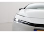 Toyota Prius 2.0 Plug-in Executive | Panoramadak | Dodehoek detectie | Stoel-/stuurverwarming | Apple Carplay / Android Auto | 19 inch | Full LED | Parkeersensoren voor/achter | Digitale binnenspiegel | Keyless | Adaptive Cruise | Clima | Camera
