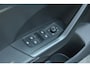 Volkswagen T-Cross 1.0 TSI 95pk Life "Goal" | Draadloos CarPlay Android Auto & opladen | Stoelverwarming