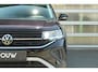 Volkswagen T-Cross 1.0 TSI 95pk Life "Goal" | Draadloos CarPlay Android Auto & opladen | Stoelverwarming
