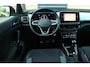 Volkswagen T-Cross 1.0 TSI 95pk Life "Goal" | Draadloos CarPlay Android Auto & opladen | Stoelverwarming