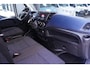 IVECO Daily 35S16 160 pk Aut. L2H2 Trekhaak 3.500 kg Airco ECC, Camera, Cruise Control, PDC achter, 3-Zits