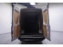 IVECO Daily 35S16 160 pk Aut. L2H2 Trekhaak 3.500 kg Airco ECC, Camera, Cruise Control, PDC achter, 3-Zits