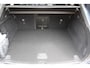 Volvo XC60 2.0 T8 Plug-in hybrid AWD Ultra Black Edition | Luchtvering | B&W | Trekhaak | 22" | Massage | Full Options | Facelift