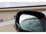 Volvo XC60 2.0 T8 Plug-in hybrid AWD Ultra Black Edition | Luchtvering | B&W | Trekhaak | 22" | Massage | Full Options | Facelift