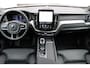 Volvo XC60 2.0 T8 Plug-in hybrid AWD Ultra Black Edition | Luchtvering | B&W | Trekhaak | 22" | Massage | Full Options | Facelift