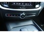 Volvo V60 2.0 B3 Essential Edition | Cruise Control | Semi elektrische trekhaak | Lederen stoelen | Google Services | Achteruitrijcamera | Stoelverwarming | Stuurwielverwarming | Achterbank verwarming