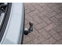Volvo V60 2.0 B3 Essential Edition | Cruise Control | Semi elektrische trekhaak | Lederen stoelen | Google Services | Achteruitrijcamera | Stoelverwarming | Stuurwielverwarming | Achterbank verwarming