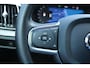 Volvo V60 2.0 B3 Essential Edition | Cruise Control | Semi elektrische trekhaak | Lederen stoelen | Google Services | Achteruitrijcamera | Stoelverwarming | Stuurwielverwarming | Achterbank verwarming