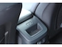 Volvo V60 2.0 B3 Essential Edition | Cruise Control | Semi elektrische trekhaak | Lederen stoelen | Google Services | Achteruitrijcamera | Stoelverwarming | Stuurwielverwarming | Achterbank verwarming