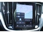Volvo V60 2.0 B3 Essential Edition | Cruise Control | Semi elektrische trekhaak | Lederen stoelen | Google Services | Achteruitrijcamera | Stoelverwarming | Stuurwielverwarming | Achterbank verwarming