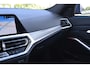 BMW 3-Serie 320i M Sport Pakket | Achteruitrijcamera | Carplay | Leer Alcan | Dealer onderhouden Nl Auto! 19" lmv