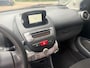 Toyota Aygo 1.0-12V 5-drs Comfort Navigator Bj 2011 Km 131.000 Airco-5drs