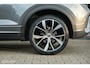Volkswagen T-Roc 1.5 TSI R-Line | Pano | IQLed | 19 Inch | ACC | Keyless entry & Go | Trekhaak | Stoelverwarming | Virtual Dash