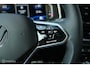 Volkswagen T-Roc 1.5 TSI R-Line | Pano | IQLed | 19 Inch | ACC | Keyless entry & Go | Trekhaak | Stoelverwarming | Virtual Dash