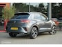 Volkswagen T-Roc 1.5 TSI R-Line | Pano | IQLed | 19 Inch | ACC | Keyless entry & Go | Trekhaak | Stoelverwarming | Virtual Dash