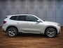 BMW X1 xDrive25e Trekhaak Harman-Kardon Leder Elek Stoelverstoeling LED Carplay DAB Achteruitrijcamera Stuurwielverwarming
