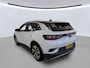 Volkswagen ID.4 First 77 kWh / Navigatie / Camera / Stoelverwarming / Clima / LED / 20"LM velgen TRANS