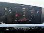 Opel Mokka-e 50 kWh Ultimate 11kW 3-fase |TREKHAAK| CRUISE CONTROL ADAPTIEF| CAMERA ACHTER| CLIMATECONTROL| WARMTEPOMP| STOELVERWARMING| PARKEERSENSOREN V+A|