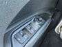 Skoda Enyaq iV 60 180pk 58kWh Automaat / Navigatie / Clima / Parkeersensoren / LED verlichting / App-connect HAL