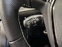 Peugeot 2008 1.2 130pk Turbo GT Climate control Cruise control LED Achteruitrij camera Navigatie Apple Carplay/Android Auto Parkeersensor achter