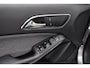Mercedes-Benz GLA 200 Ambition 122dkm NL Auto Bi-Xenon Navi Airco Cruise + Nwe APK